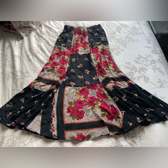 Vintage Dresses & Skirts - Vintage 90s Black Pink Floral Patchwork Midi Skirt Small 6 Whimsigoth Romantic